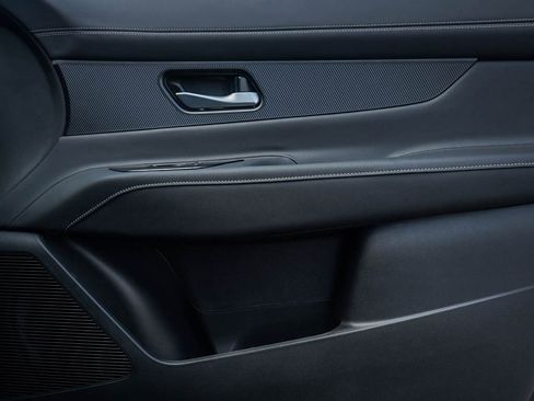 New 2025 Nissan Murano SV w/ Cargo Package image 10