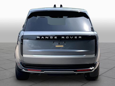 Used 2024 Land Rover Range Rover Autobiography AWD/4WD image 5