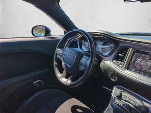 Certified 2020 Dodge Challenger R/T w/ Plus Package image 25