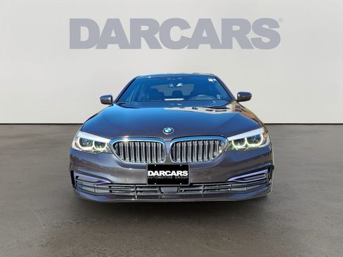 Used 2019 BMW 530i xDrive image 2