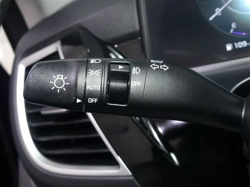 Used 2024 Kia Seltos S AWD/4WD image 34