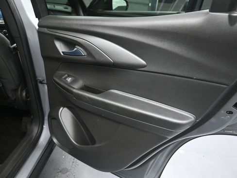 Used 2023 Chevrolet TrailBlazer RS w/ Sun and Liftgate Package image 20