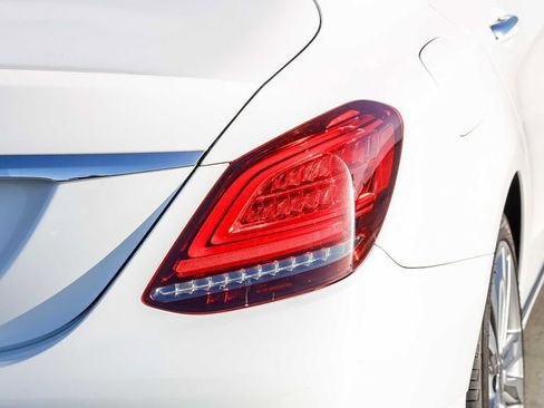 Used 2019 Mercedes-Benz C 300 Sedan image 10