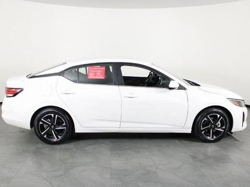 Certified 2024 Nissan Sentra SV image 13