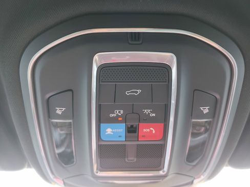 New 2025 Jeep Grand Cherokee Limited image 26