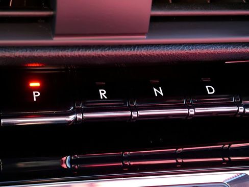 Certified 2023 Lincoln Corsair Reserve w/ Equipment Group 202A image 23