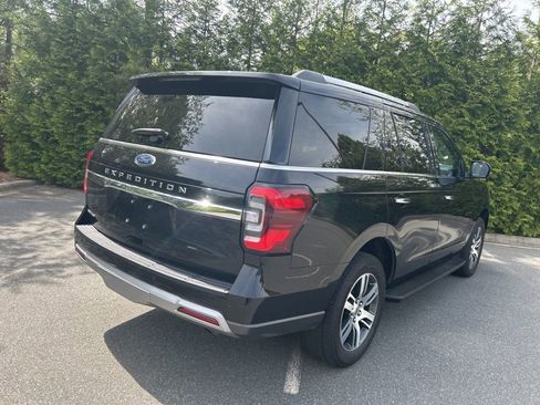 Used 2024 Ford Expedition Limited AWD/4WD image 29