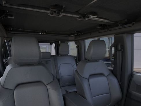New 2025 Ford Bronco Big Bend w/ Black Diamond Package AWD/4WD image 12