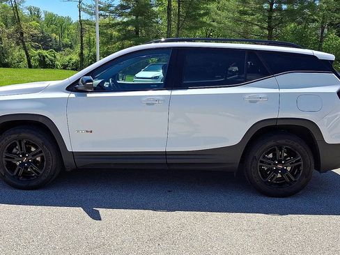 Certified 2023 GMC Terrain AT4 w/ Infotainment Package II AWD/4WD image 6