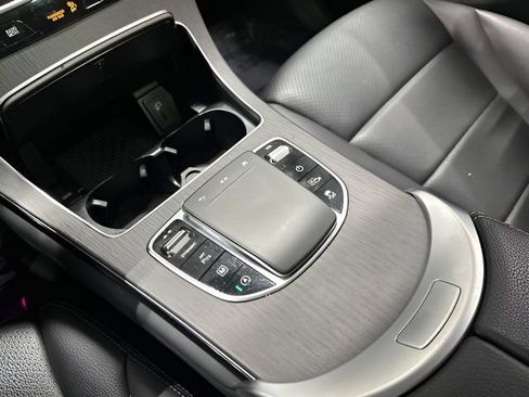 Used 2023 Mercedes-Benz GLC 300 4MATIC Coupe image 27
