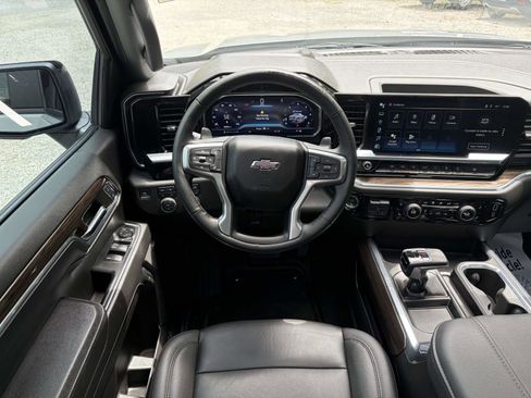 Used 2024 Chevrolet Silverado 1500 RST w/ Convenience Package II AWD/4WD image 2