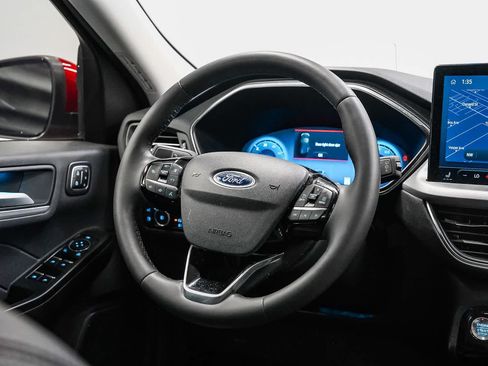 Used 2023 Ford Escape SE w/ PHEV Premium Package FWD image 15