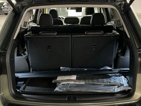 New 2026 Volkswagen Atlas Peak Edition AWD/4WD image 39