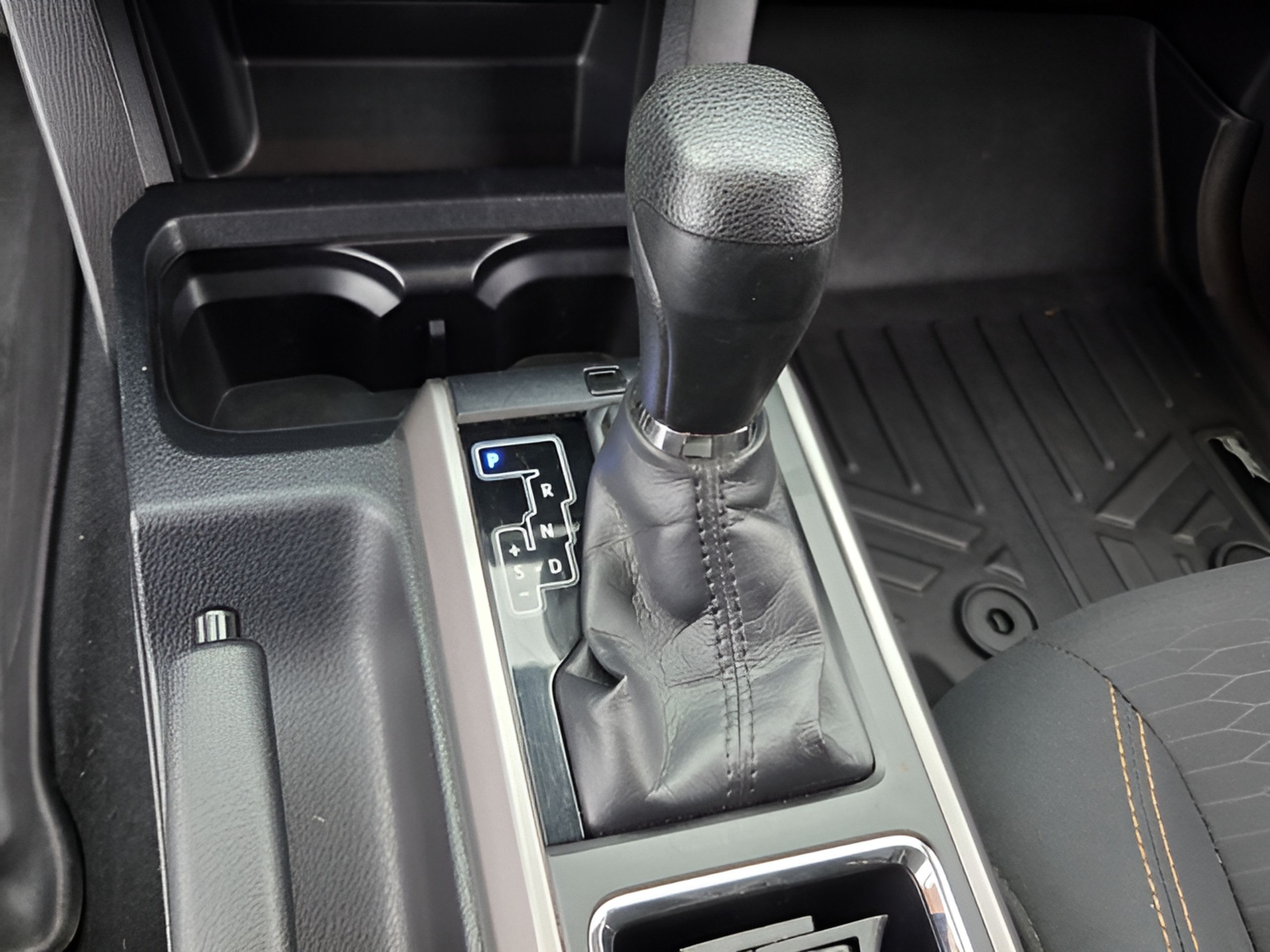 Used 2019 Toyota Tacoma SR5 RWD image 26