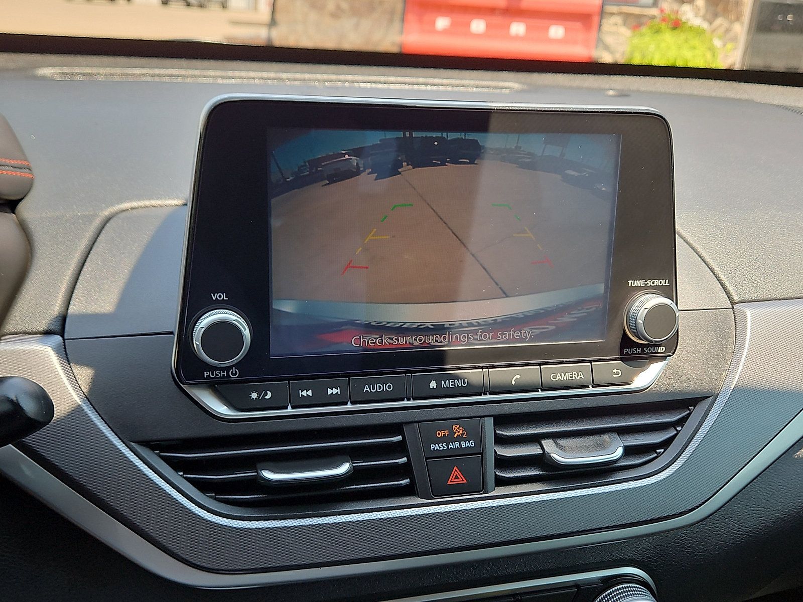 Used 2023 Nissan Altima 2.5 SR FWD image 16