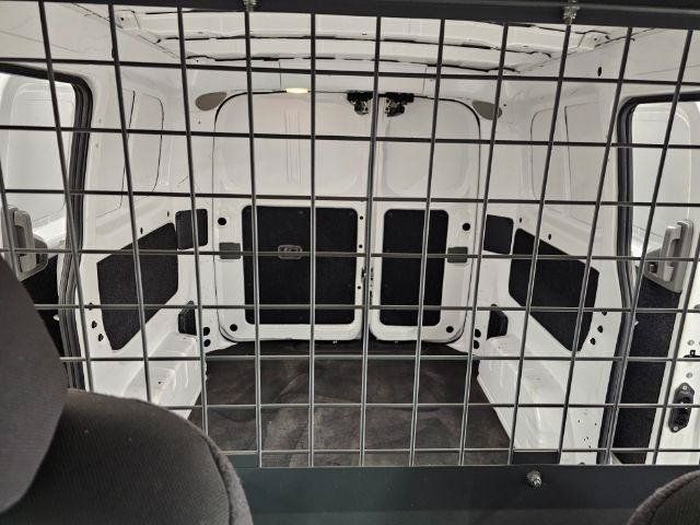 Used 2018 Chevrolet City Express LT FWD image 31