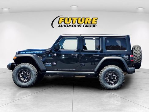 Used 2024 Jeep Wrangler Unlimited Rubicon 4xe AWD/4WD image 7