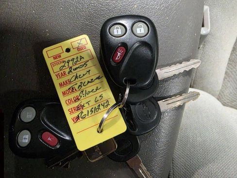 Used 2005 Chevrolet TrailBlazer EXT 4WD w/ LS Preferred Equipment Group image 28