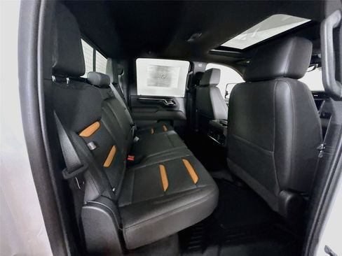 New 2026 GMC Sierra 2500 AT4 w/ AT4 Premium Plus Package AWD/4WD image 21