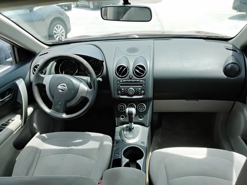 Used 2015 Nissan Rogue S image 11