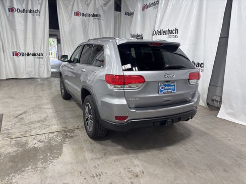 Used 2018 Jeep Grand Cherokee Limited w/ Trailer Tow Group IV AWD/4WD image 3