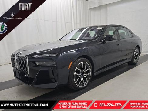 Used 2023 BMW 760i xDrive AWD/4WD image 1