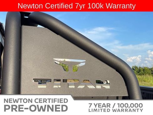 Used 2024 Nissan Titan PRO-4X w/ Pro-4x Convenience Package AWD/4WD image 19