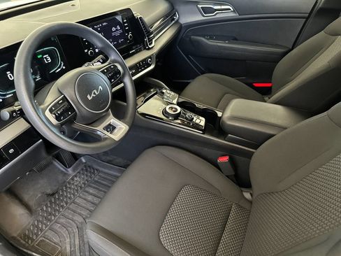 Used 2023 Kia Sportage LX AWD/4WD image 9