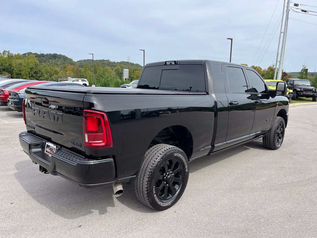 Used 2026 RAM 2500 Laramie AWD/4WD image 4