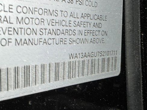 New 2025 Audi Q5 Prestige image 17