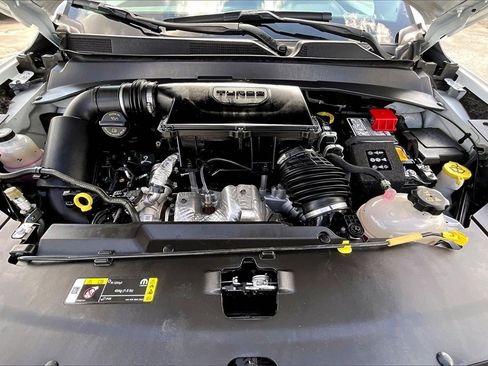 Used 2024 Jeep Compass Latitude w/ Sun and Sound Group image 31