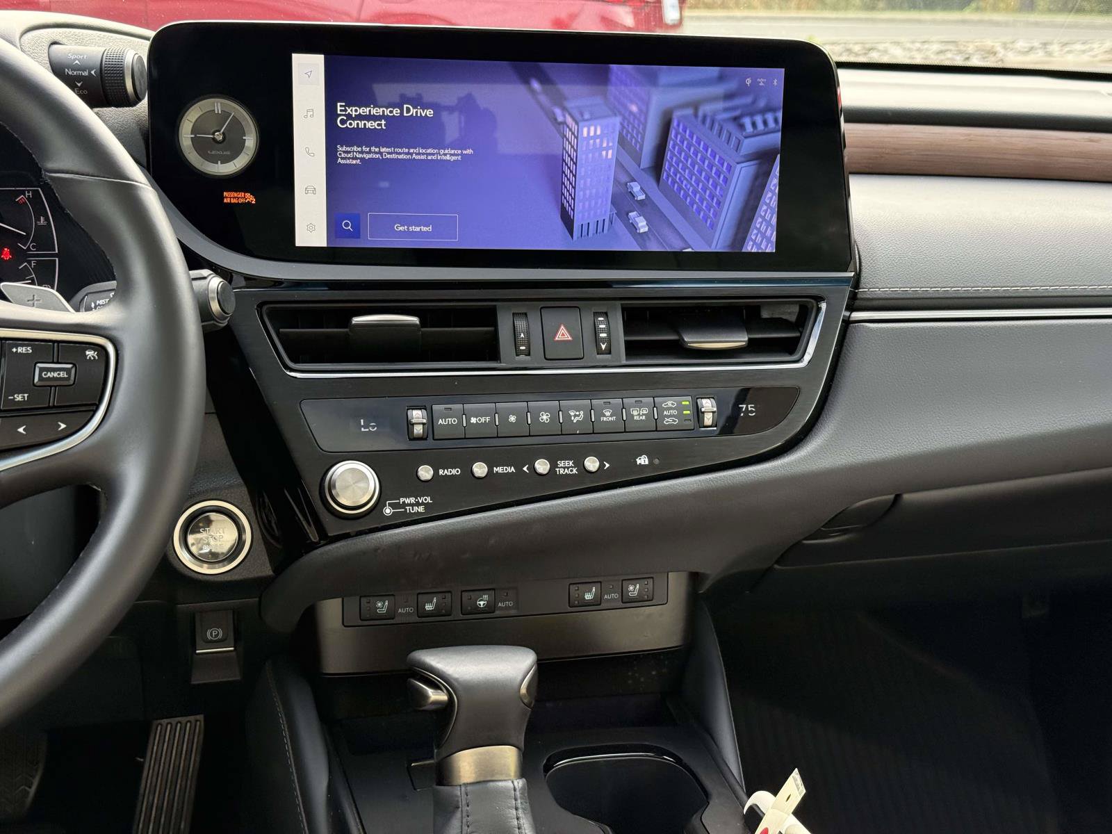 Used 2025 Lexus ES 350 w/ Premium Package FWD image 18