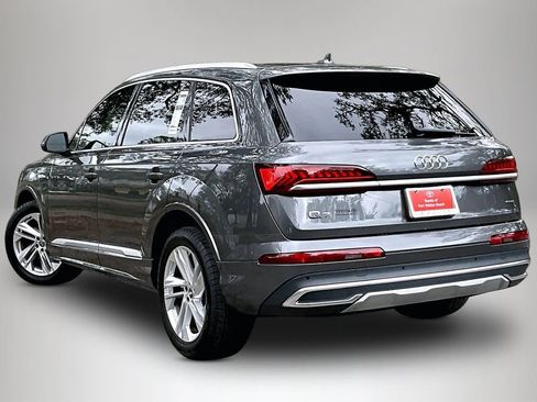 Used 2020 Audi Q7 2.0T Premium w/ Convenience Package image 4