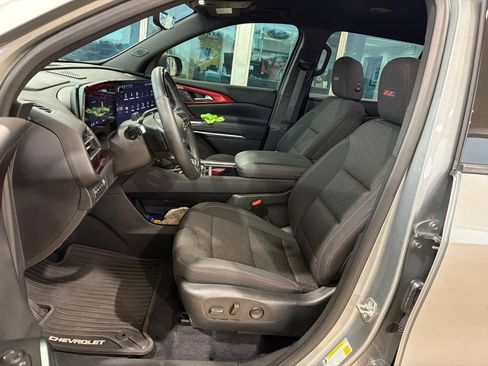 Used 2024 Chevrolet Traverse Z71 w/ Enhanced Driving Package AWD/4WD image 15