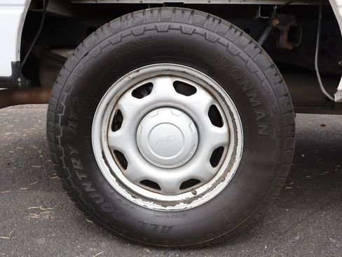 Used 2013 Ford F150 XL w/ Mid Equipment Group AWD/4WD image 35