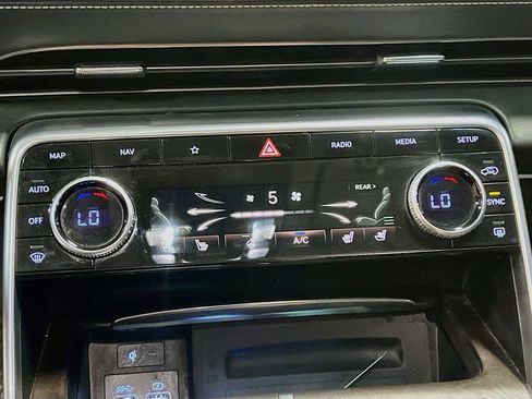 Used 2024 Genesis GV80 3.5T w/ Prestige Package AWD/4WD image 16