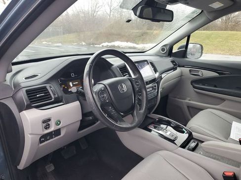 Used 2018 Honda Pilot Elite image 18