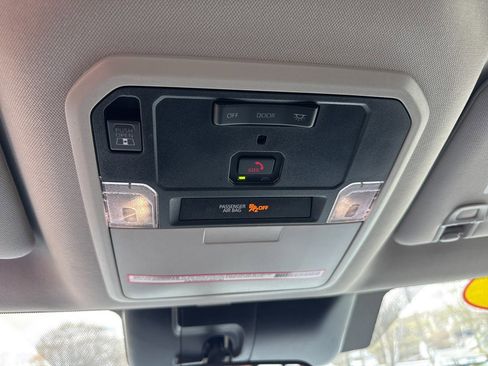 Used 2024 Toyota Tundra SR image 36