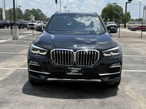 Used 2019 BMW X5 xDrive40i w/ Convenience Package AWD/4WD image 2