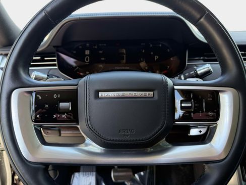 Used 2022 Land Rover Range Rover Long Wheelbase SE image 53