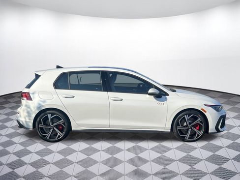 New 2025 Volkswagen GTI SE image 7