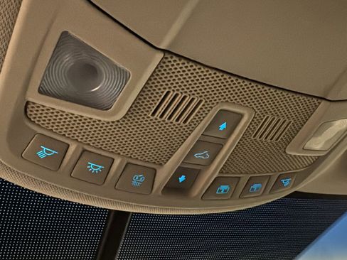 Used 2016 Ford Edge SEL w/ Equipment Group 201A image 21