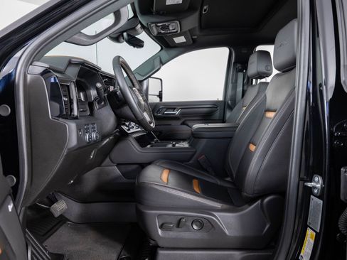 Used 2024 GMC Sierra 3500 AT4 w/ AT4 Premium Plus Package image 15