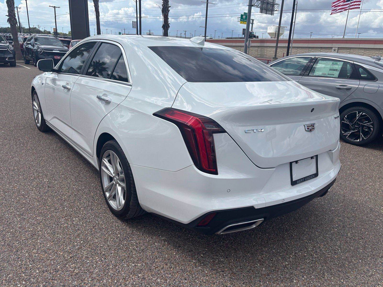 Used 2024 Cadillac CT4 Luxury RWD image 4