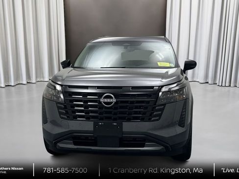 New 2026 Nissan Pathfinder SL AWD/4WD image 2