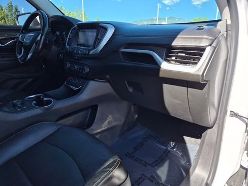 Used 2021 GMC Terrain SLT FWD image 22