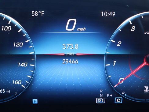 Certified 2022 Mercedes-Benz GLE 350 4MATIC w/ Premium Package image 24