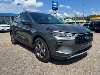 Used 2025 Ford Escape ST-Line FWD video 1