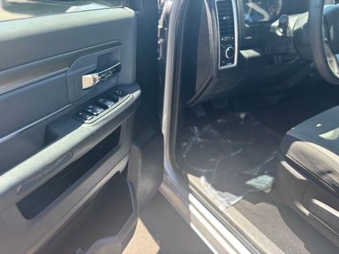 Used 2021 RAM 1500 Classic SLT RWD image 20