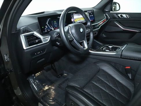 Certified 2025 BMW X5 xDrive40i w/ Premium Package image 18